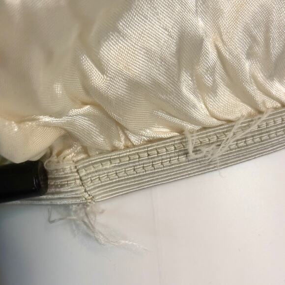 Vintage Cream Crop Satin Bralette Camisole Size Small Coquette PinUp Crop Top - Picture 7 of 8